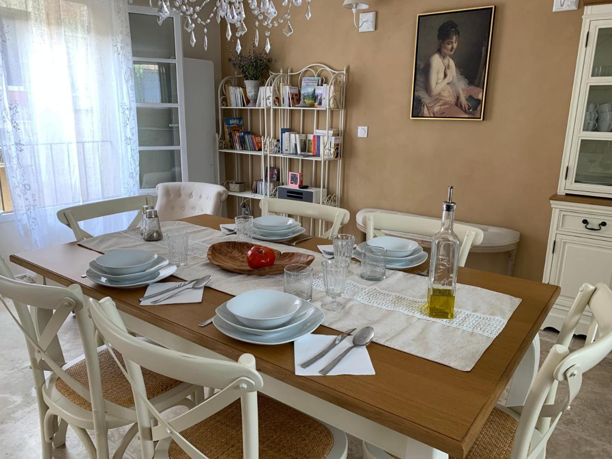 Le temps retrouvé Villa LʼIsle-sur-la-Sorgue Esterno foto