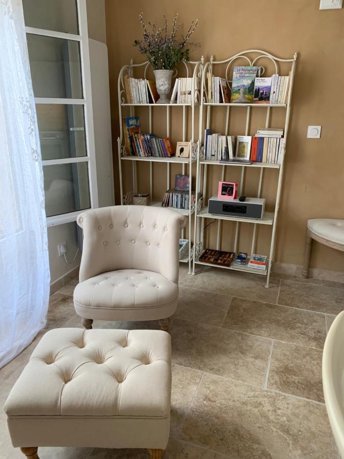 Le temps retrouvé Villa LʼIsle-sur-la-Sorgue Esterno foto